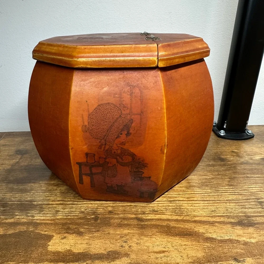 Vintage Wooden Octagon Sewing Box Sunbonnet Girl Illustrations Storage Bin